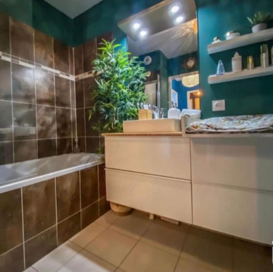 Apartament Logement Exceptionnel Avec Jardin Proche Disney Montévrain Zewnętrze zdjęcie